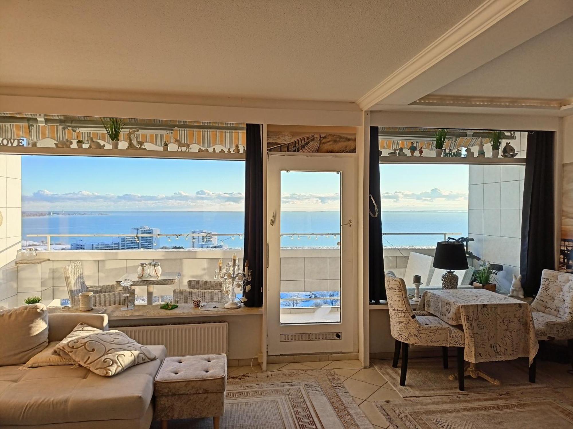 Wohnung Mit Traumhaftem Meerblick Und Schwimmbad Sierksdorf Exteriör bild